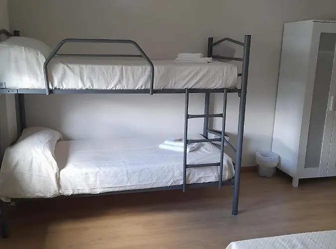 Hotel Sleeping Portomarin 2