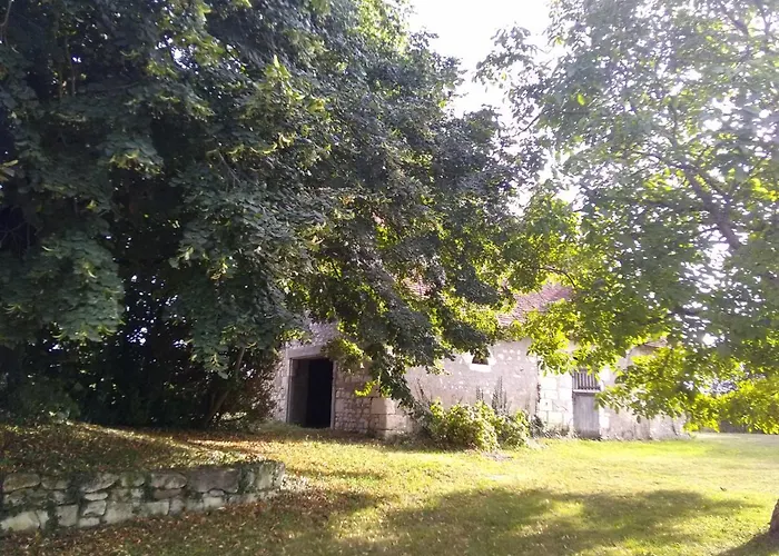 La BerryCurienne proche du Zoo de Beauval Saint-Aignan avec SDB, WC ET SPA PRIVATIF pour chaque chambre Châtillon-sur-Indre