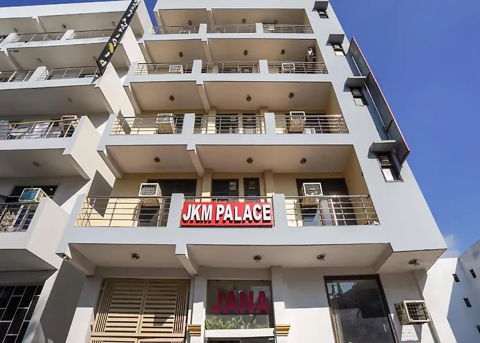 Hotel Jkm Palace Near Apollo Hospital New Delhi