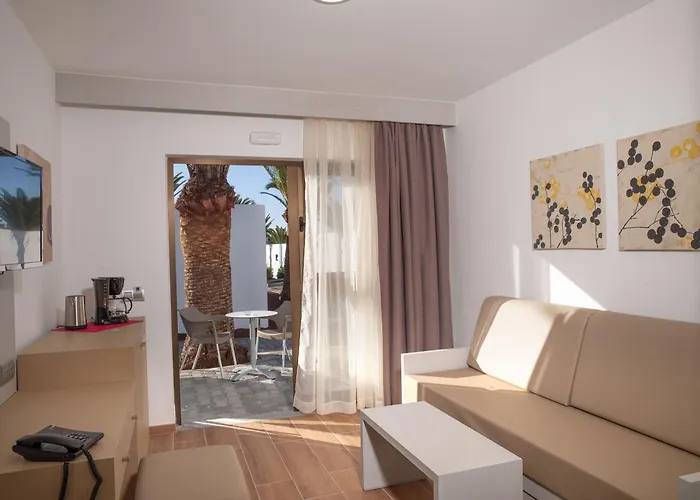 Hl Rio Playa Blanca Otel