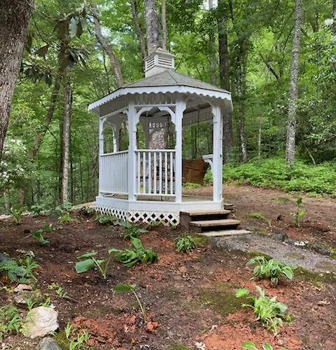 Lolly'S Treehouse Hotel Highlands