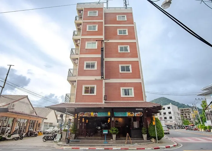 Pipikuku Hotel & Restaurant Patong