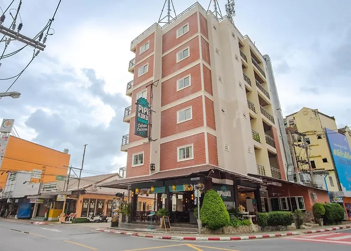 Pipikuku Hotel & Restaurant Patong