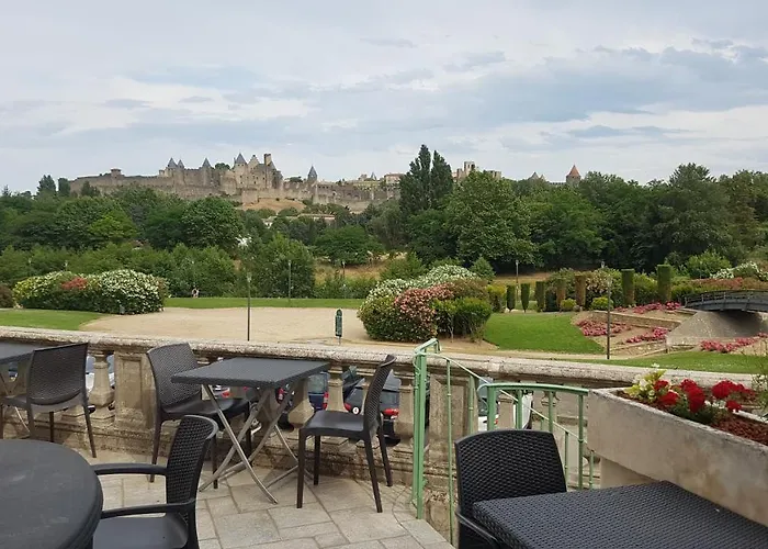Carcassonne Guesthouse