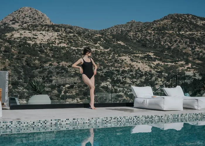 Pignolia Suites - Adults Only Ierápetra