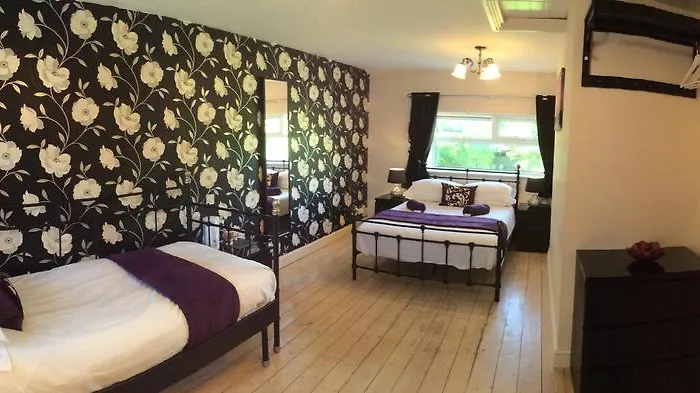 The Golden Lion Hotel Middlewich