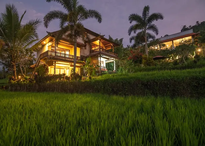 Lesong Hotel&Restaurant Munduk