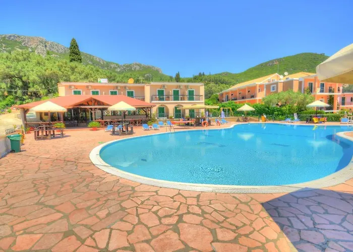 Mermaid Pool Studios And Bar Paleokastritsa