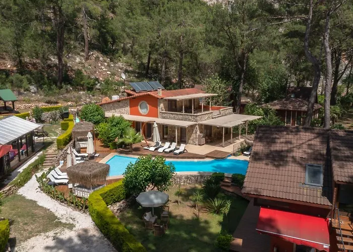 Zuemruet Cirali Boutique Hotel