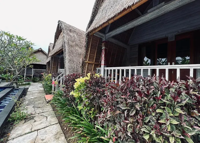 HoneyBee Huts Bed and Breakfast Nusa Lembongan
