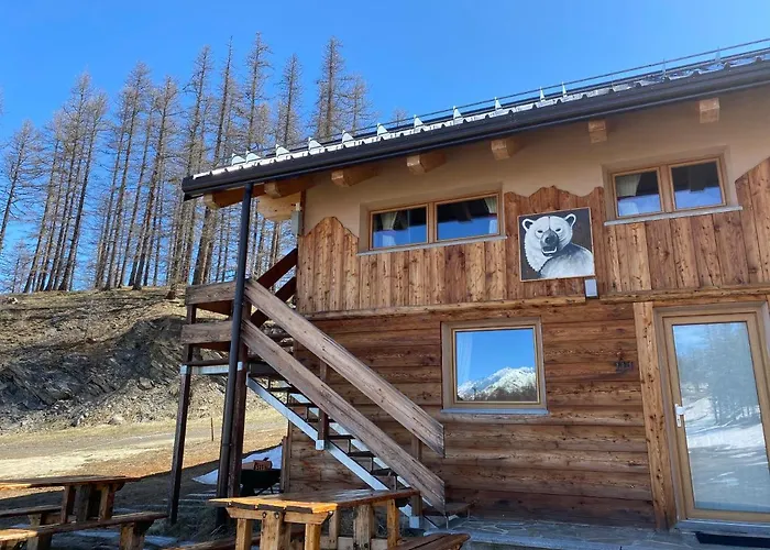 Orso Bianco Hotel & Chalet Sauze D'Oulx