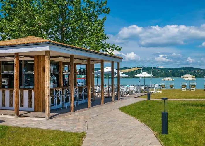 Balalake Resort Szantod