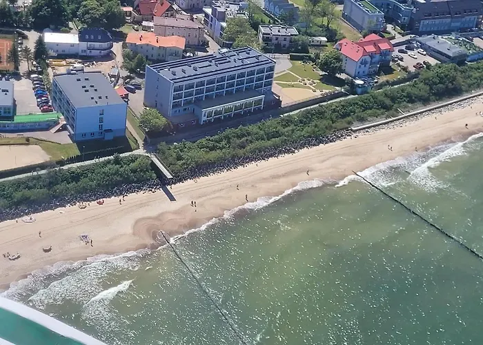Hotel Wodnik Twoj Hotel Z Widokiem Na Morze Ustronie Morskie