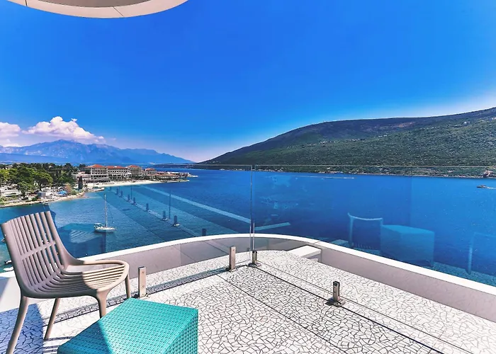 Carine Hotel Kumbor Superior Herceg Novi
