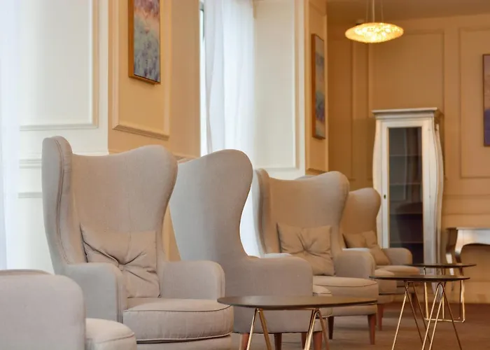 The Grand Gloria Hotel Batoemi