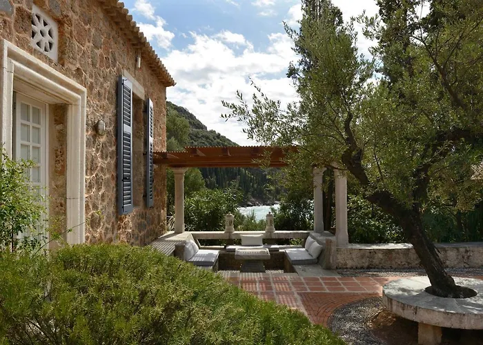 Bed and Breakfast Patrick & Joan Leigh Fermor House Kardamyli