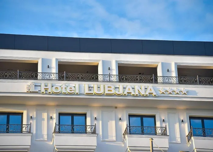 Dolanit Hotels Lubjana Durrës