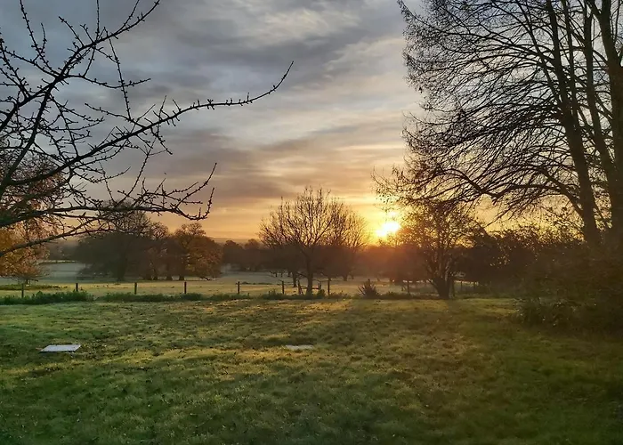 Country Retreat At Judd'S Folly Hotel Faversham