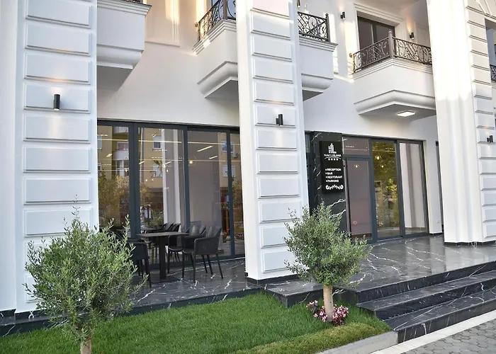 Dolanit Hotels Lubjana Durrës