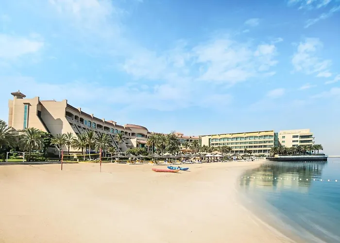 Al Raha Beach Resort & Spa Абу-Дабі