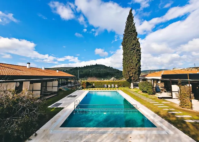 Turnaboğazı Çiftlik Hotel İzmir