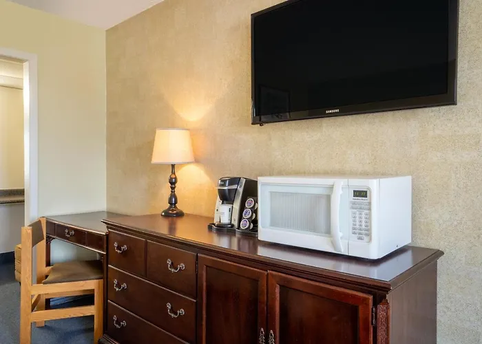 Thriftlodge By Wyndham Regina North