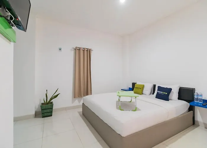 Urbanview Hotel Ephe Palembang By Reddoorz