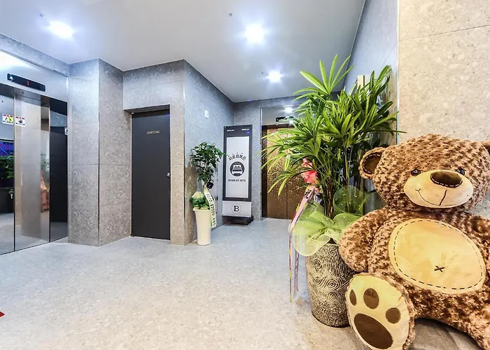 Seomyeon Brown-Dot Hotel Gold Busan