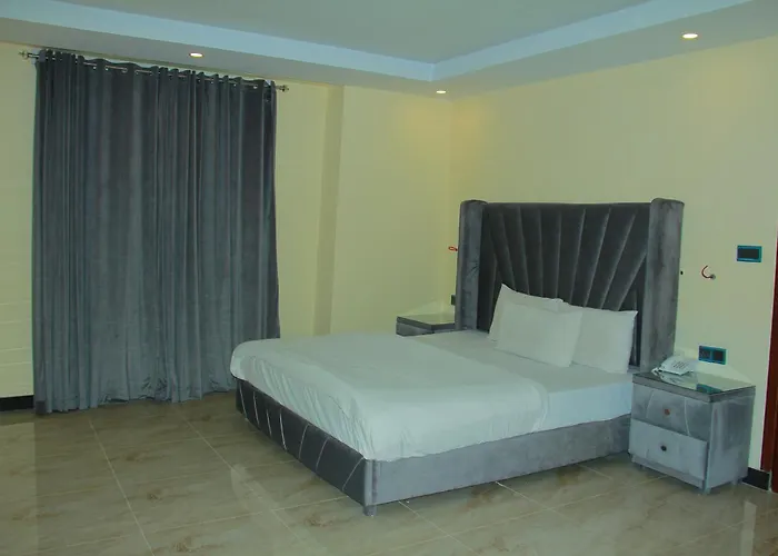 Move-N-Pick Murree