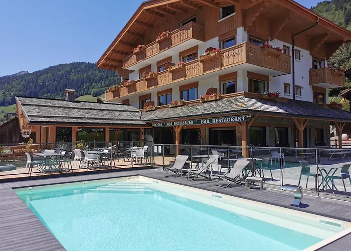 Hôtel-Chalet Les Ecureuils Restaurant, Spa, Sauna, Garage Le Grand-Bornand