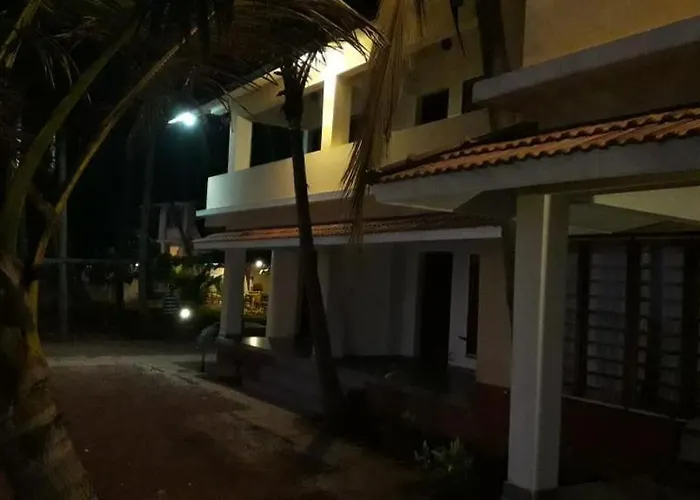 Kizhunna Rock Beach House Kannur
