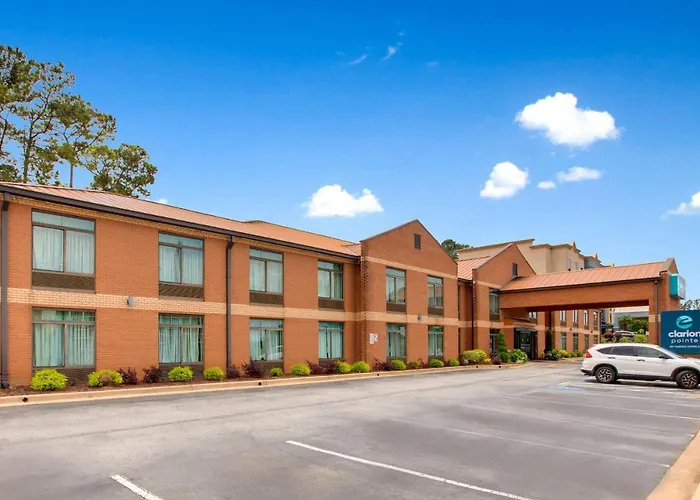 Clarion Pointe Atlanta Airport College Park Hotel