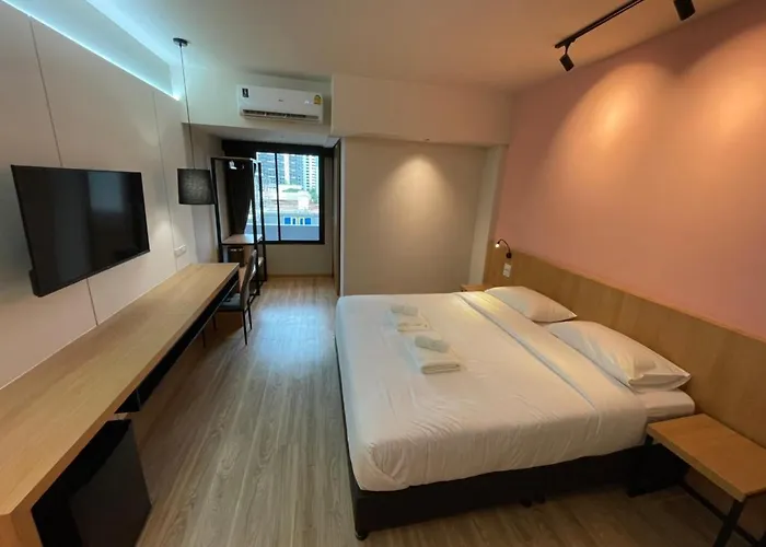 The Neuf@Ratchada Hotel กรุงเทพมหานคร