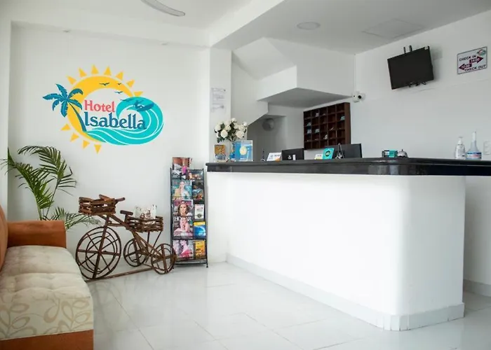 Hotel Isabella Salinas 