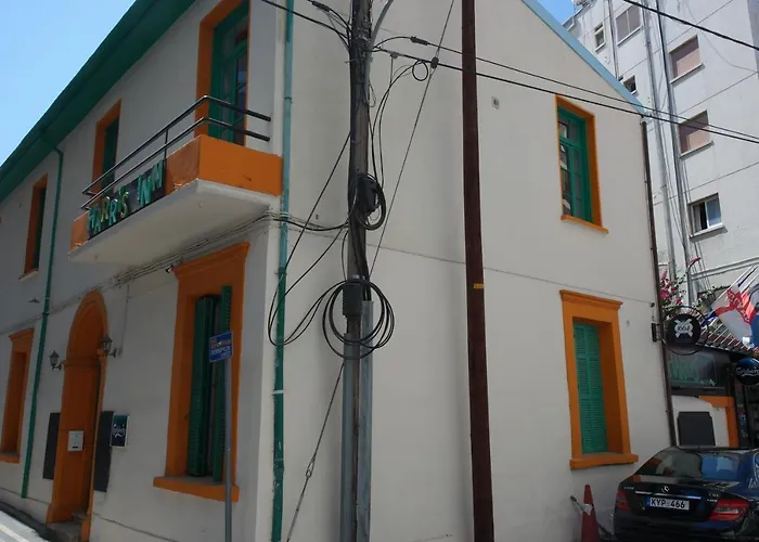 Harrys Inn Guesthouse Larnaca