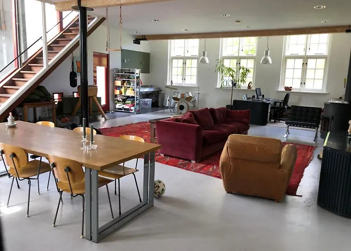 Monumental Villa At The Forest Close To Haarlem And The Beach Heemstede