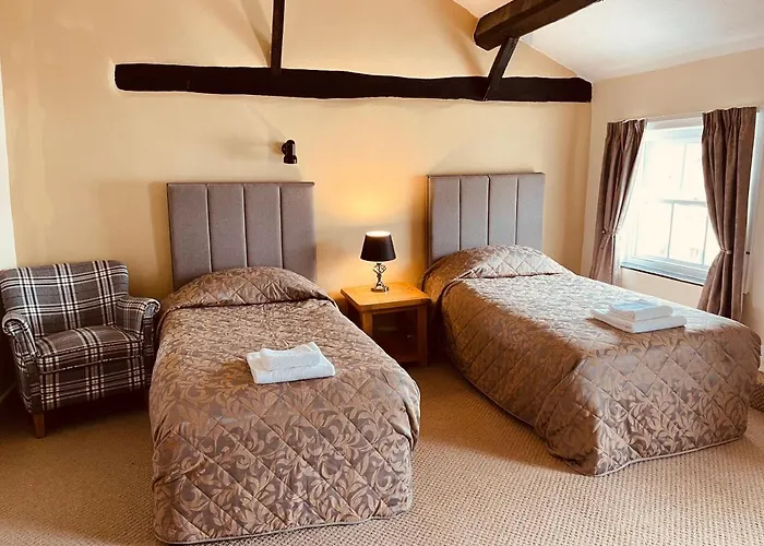 Cain Valley Hotel Llanfyllin
