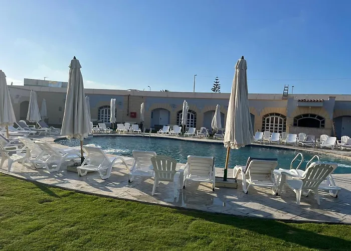 Golden Lake Marina Hotel El Alamein