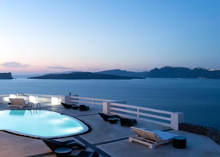 Avant Garde Suites Akrotiri 