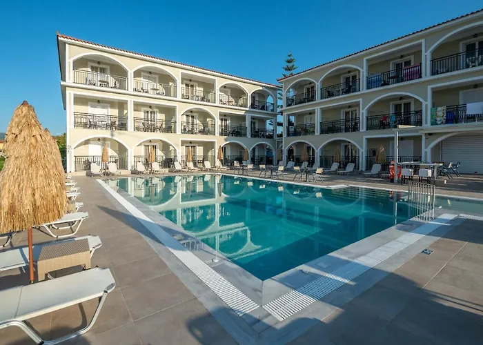 Athina Apartments Kalamaki 
