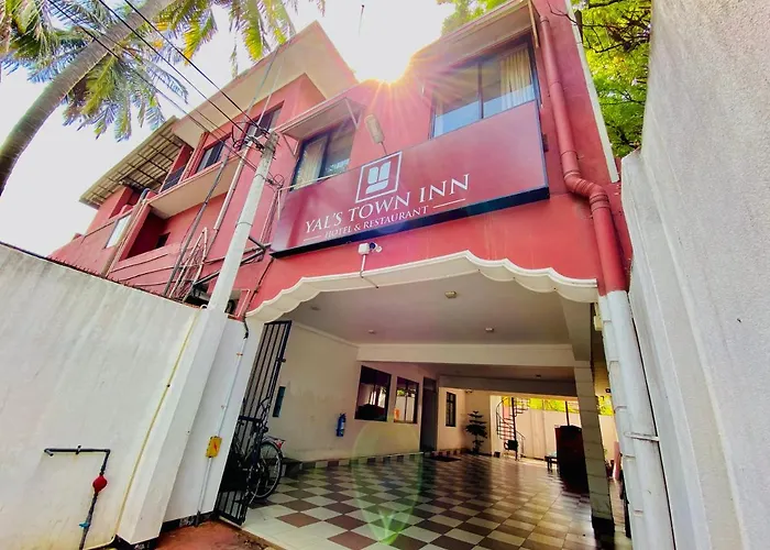 Yal'S Town Inn Jaffna