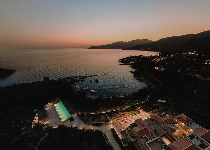 Diapori Suites Hotel Kardamyli