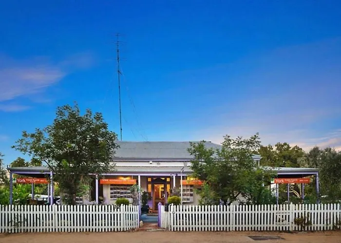 Lavender House York Motel