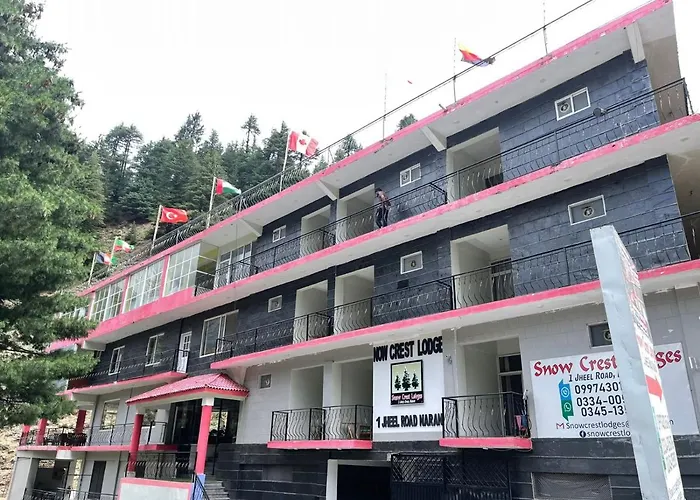 Snow Crest Lodges Naran