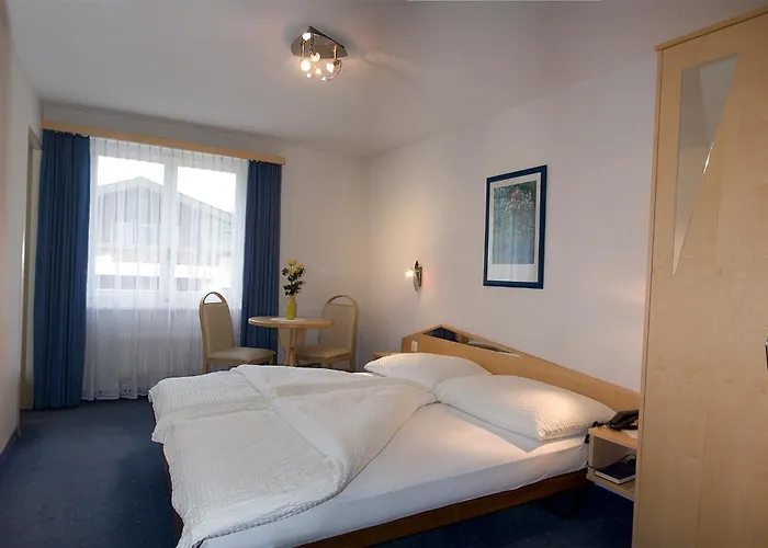 Hotel Alpha Saas-Grund