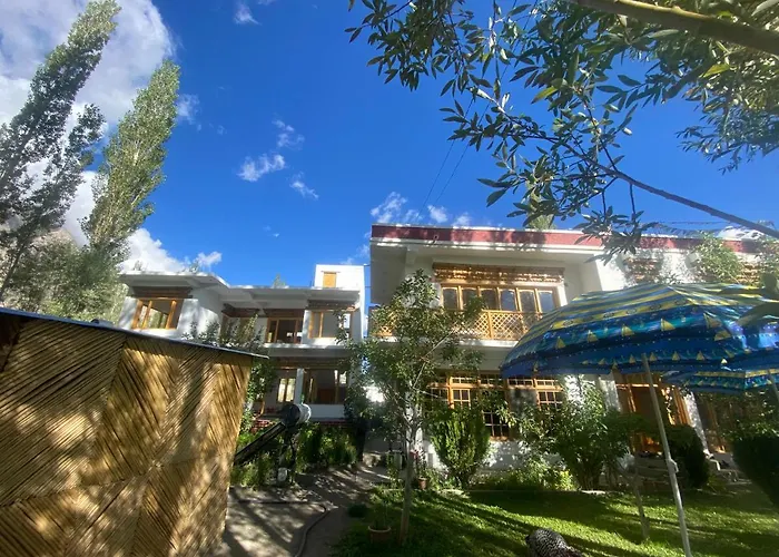 Otsal Guest House Nubra Deskit
