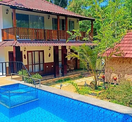 Lakefront Beach Homes Cherai Beach