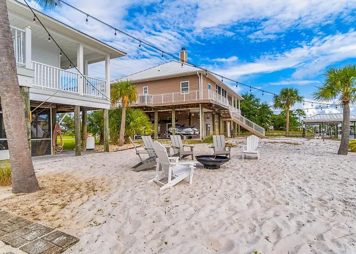 Hideaway On The Bay Hotel Pensacola