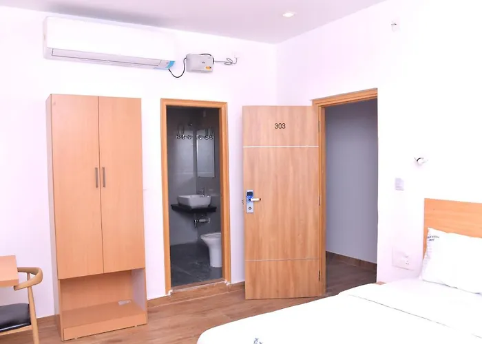 Hotel Bluestone Srikalahasti