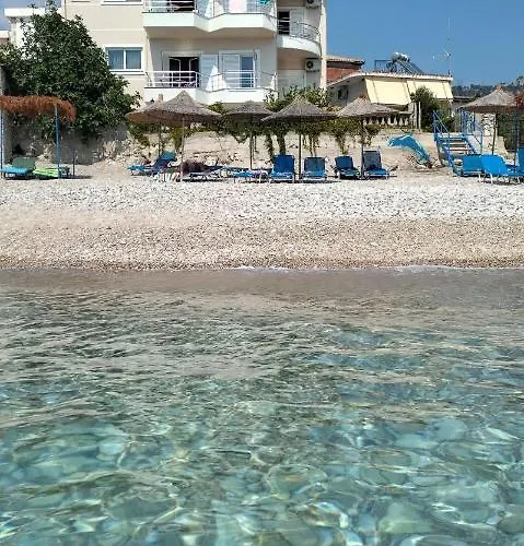 Magic Ionian Apartments & Rooms Himare